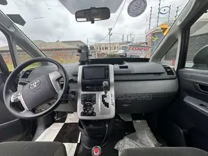 Toyota Voxy X 4WD 7-Seater 2012 Black