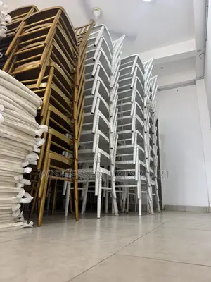 Chiavari Chairs