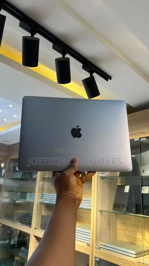 Laptop Apple MacBook Pro 2020 8GB Intel Core i5 SSD 256GB