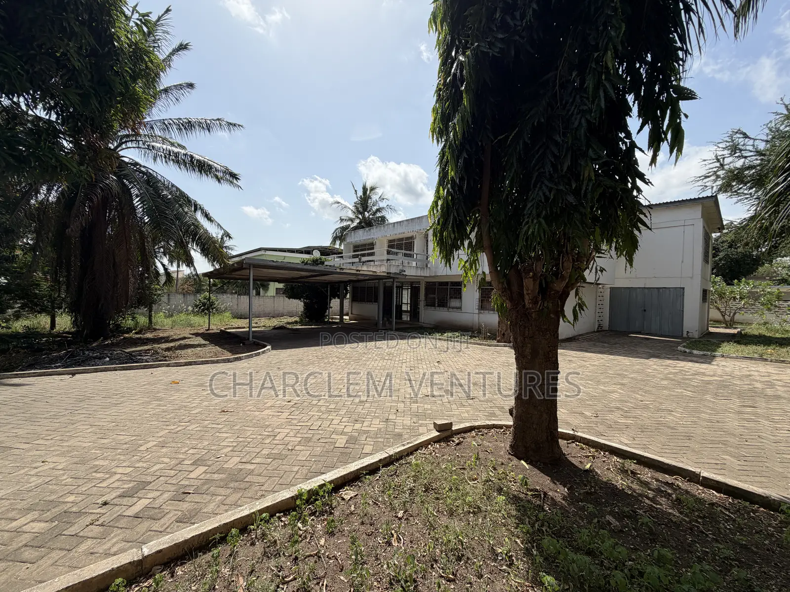 Land With Old Property for Sale at Airport Area