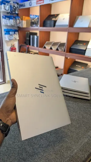 Laptop HP EliteBook 845 G11 16GB AMD Ryzen 7 SSD 1T