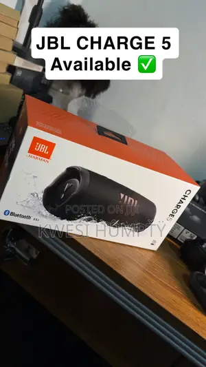 JBL Charge 5