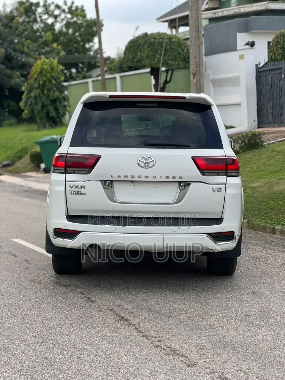Toyota Land Cruiser 2024 White