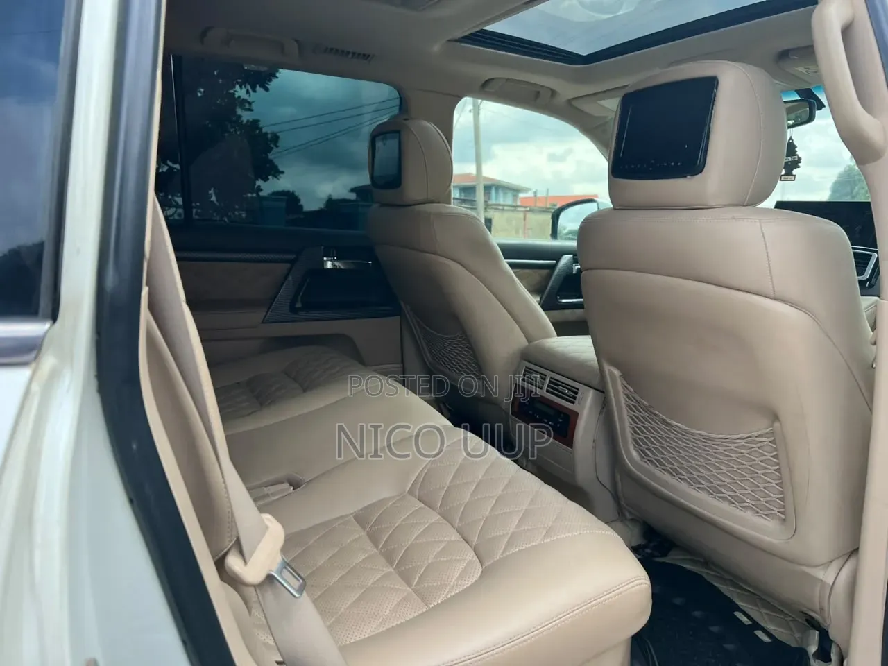 Toyota Land Cruiser 2024 White