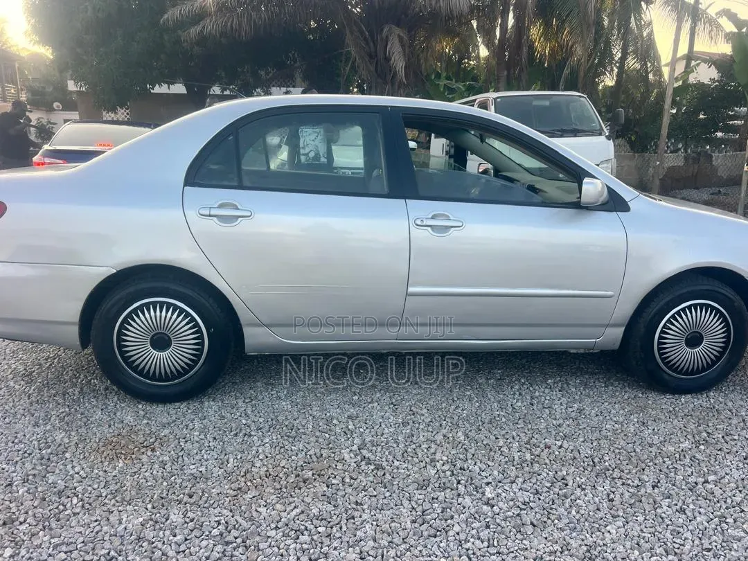 Toyota Corolla 2008 Silver