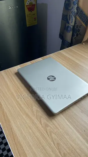 Laptop HP 15 8GB Intel Core i5 HDD+SSD 250GB