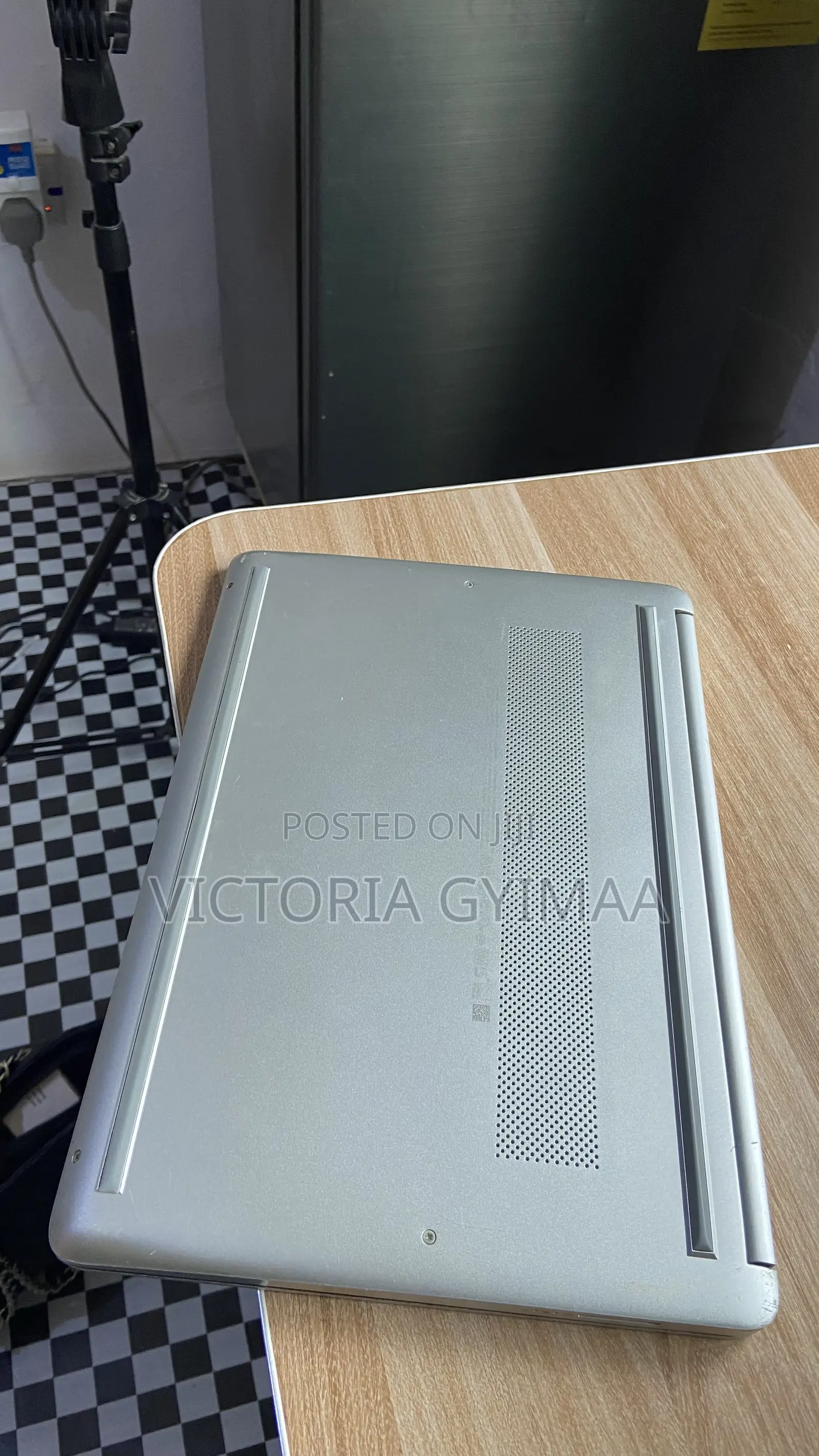 Laptop HP 15 8GB Intel Core i5 HDD+SSD 250GB