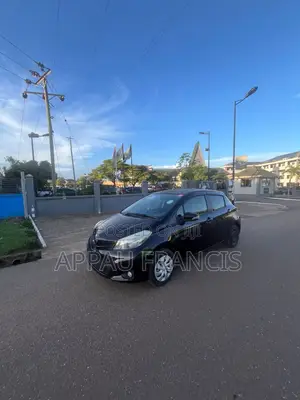 Toyota Vitz 1.5 FWD 5dr 2014 Black