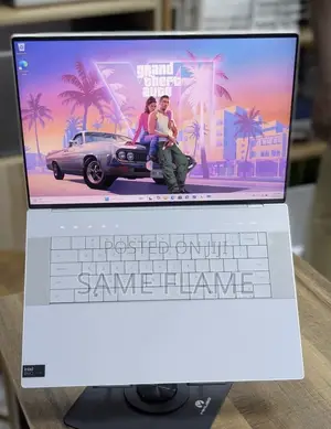 New Laptop Dell XPS 16 9640 16GB Intel Core i7 SSD 1T