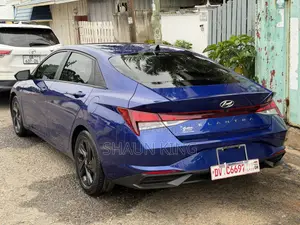 Hyundai Elantra SEL 2021 Blue