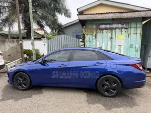Hyundai Elantra SEL 2021 Blue