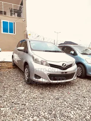 Toyota Vitz 2013 Black