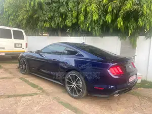 Ford Mustang EcoBoost Premium Fastback 2020 Blue