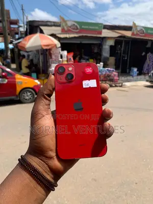 New Apple iPhone 13 128 GB Red