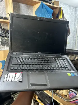 Laptop MSI CR500 8GB Intel Core i7 HDD 500GB