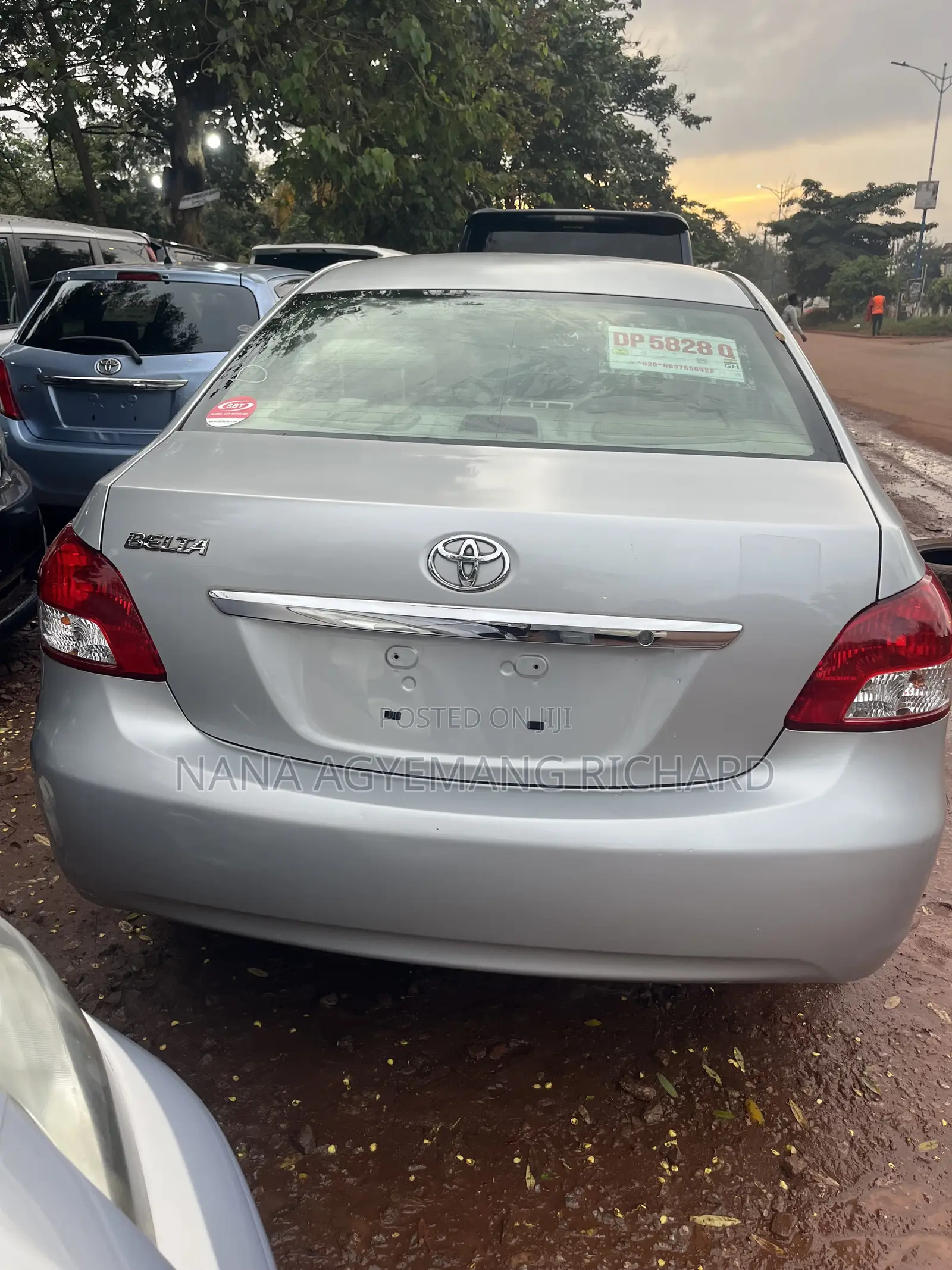Toyota Belta 2010 Blue