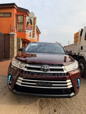 Toyota Highlander LE 4x2 (2.7L 4cyl 6A) 2017 Burgundy