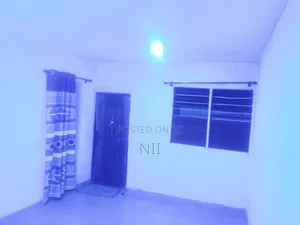 Mini Flat in Labone, Coffee Shop Area for rent
