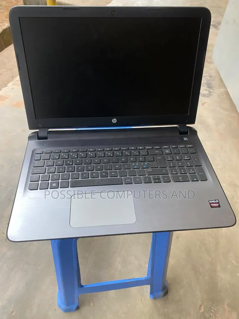 Laptop HP Pavilion 15 12GB AMD A10 HDD 1T