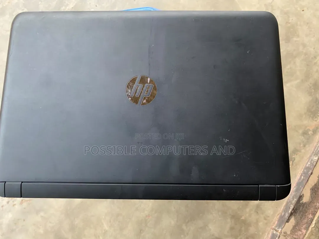 Laptop HP Pavilion 15 12GB AMD A10 HDD 1T