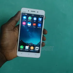 Vivo V3Max 128 GB Gold
