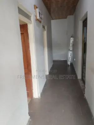 4bdrm House in Fredimens Real, Kumasi Metropolitan for sale
