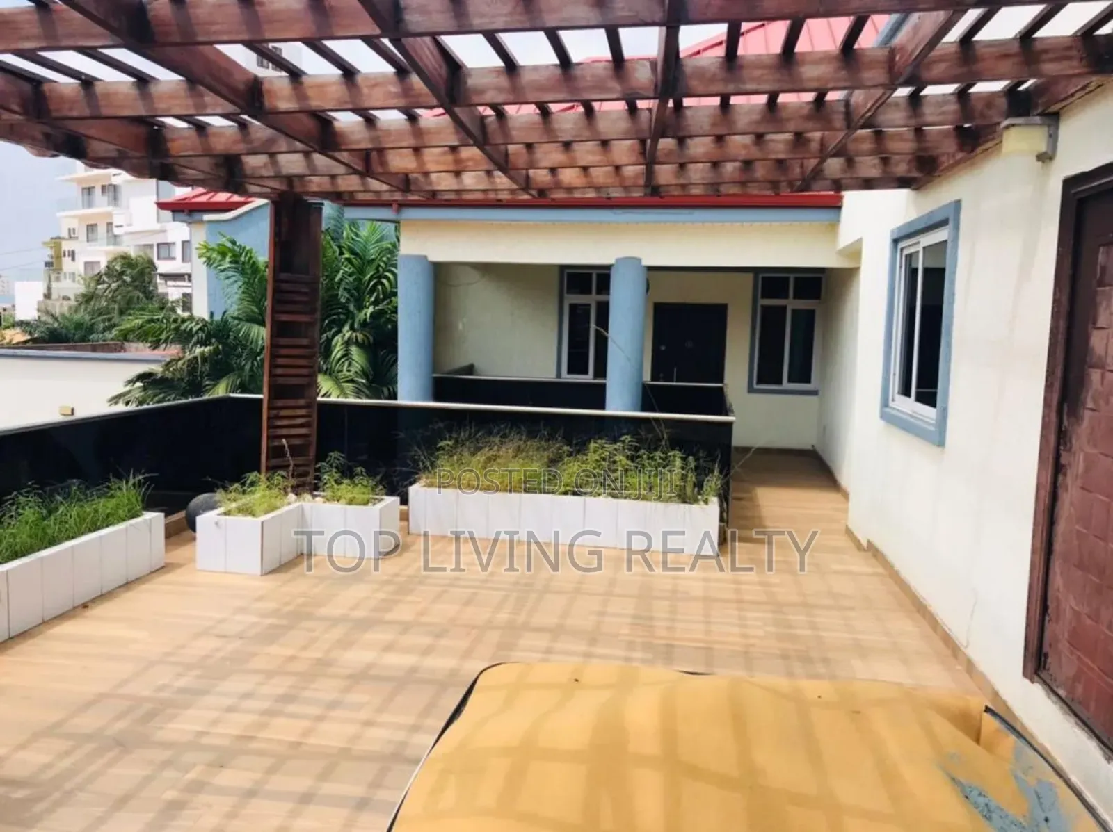 6bdrm House in Adjiringanor, Adjiriganor for rent