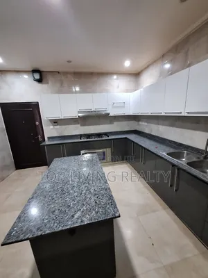 6bdrm House in Adjiringanor, Adjiriganor for rent