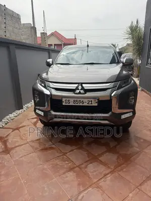 Mitsubishi L200 Sportero 2.4 Diesel 2021 Gray