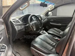 Mitsubishi L200 Sportero 2.4 Diesel 2021 Gray