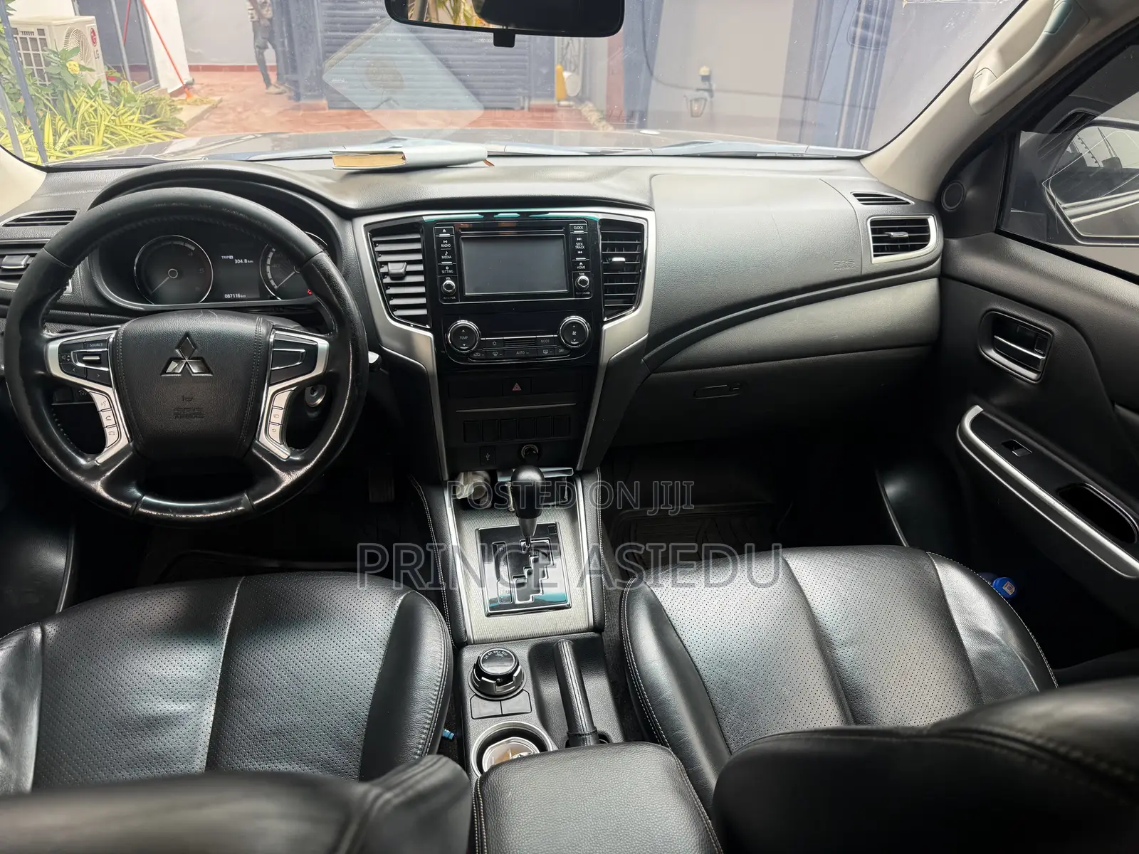 Mitsubishi L200 Sportero 2.4 Diesel 2021 Gray