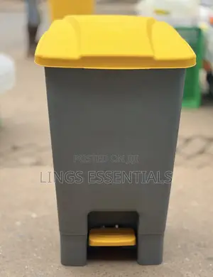 70 Liter Pedal Dustbin