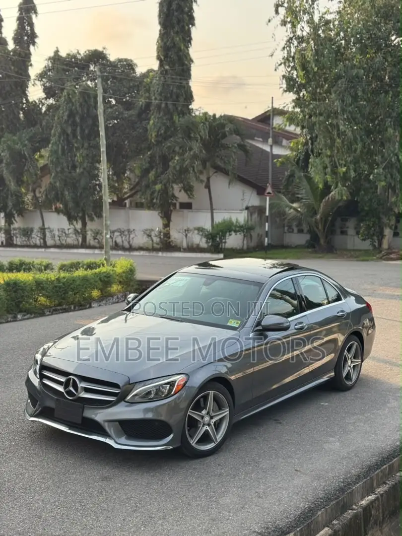 Mercedes-Benz C300 Sport 4Matic Sedan AWD (2.0L 4cyl 7A) 2017 Gray