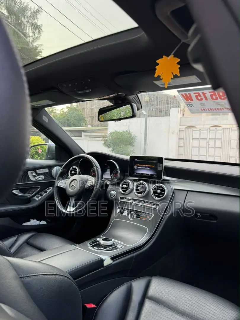 Mercedes-Benz C300 Sport 4Matic Sedan AWD (2.0L 4cyl 7A) 2017 Gray