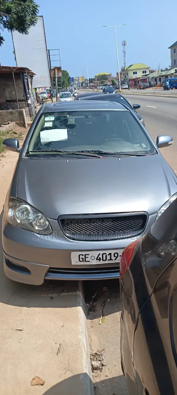 Toyota Corolla 2005 Gray