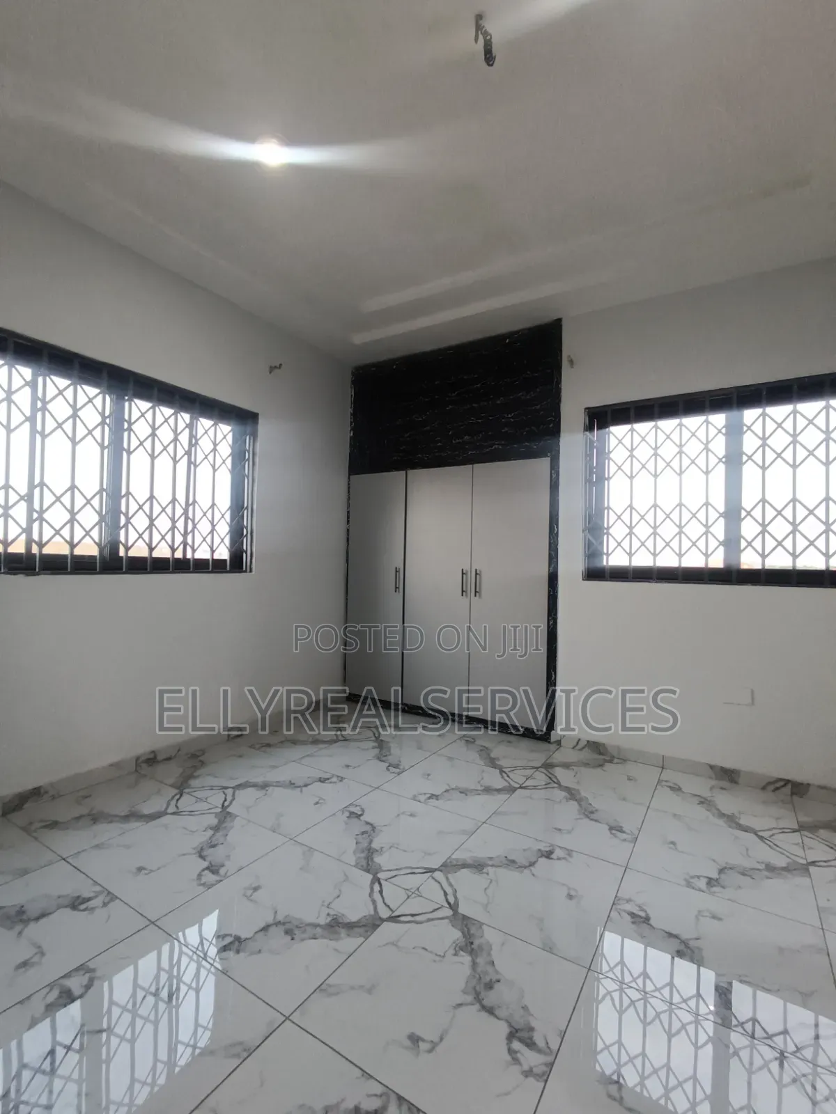 2bdrm Apartment in Ellyrealservices, Owusu Ansah for rent
