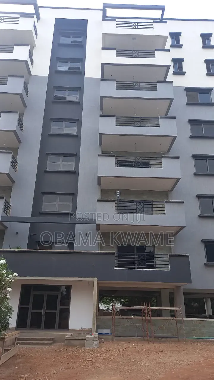 140 Rooms Hotel for Sale at Airport Residential Area