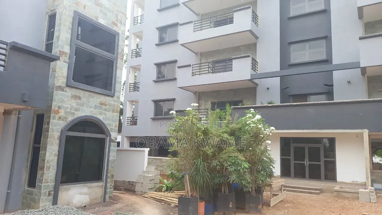 140 Rooms Hotel for Sale at Airport Residential Area