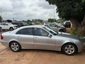 Mercedes-Benz 220E 2006 Gray