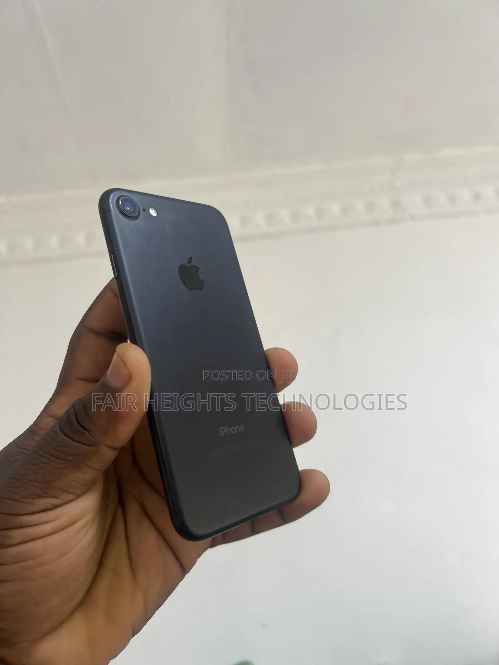 Apple iPhone 7 32 GB Black