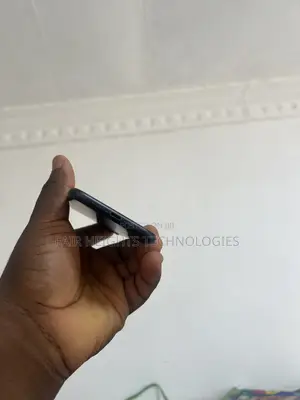 Apple iPhone 7 32 GB Black