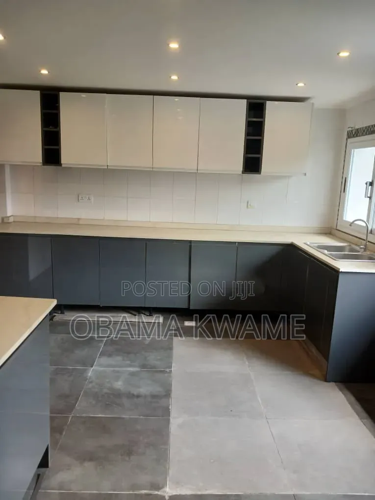4bdrm House in Laryea Homes, Labone Junction for rent