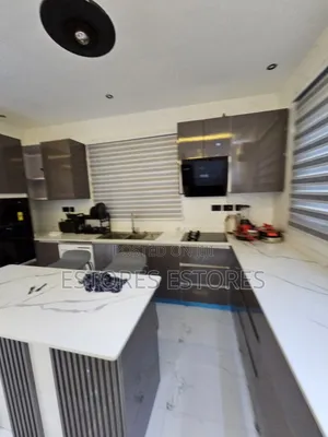 Luxury 2 -Bedroom Airbnb