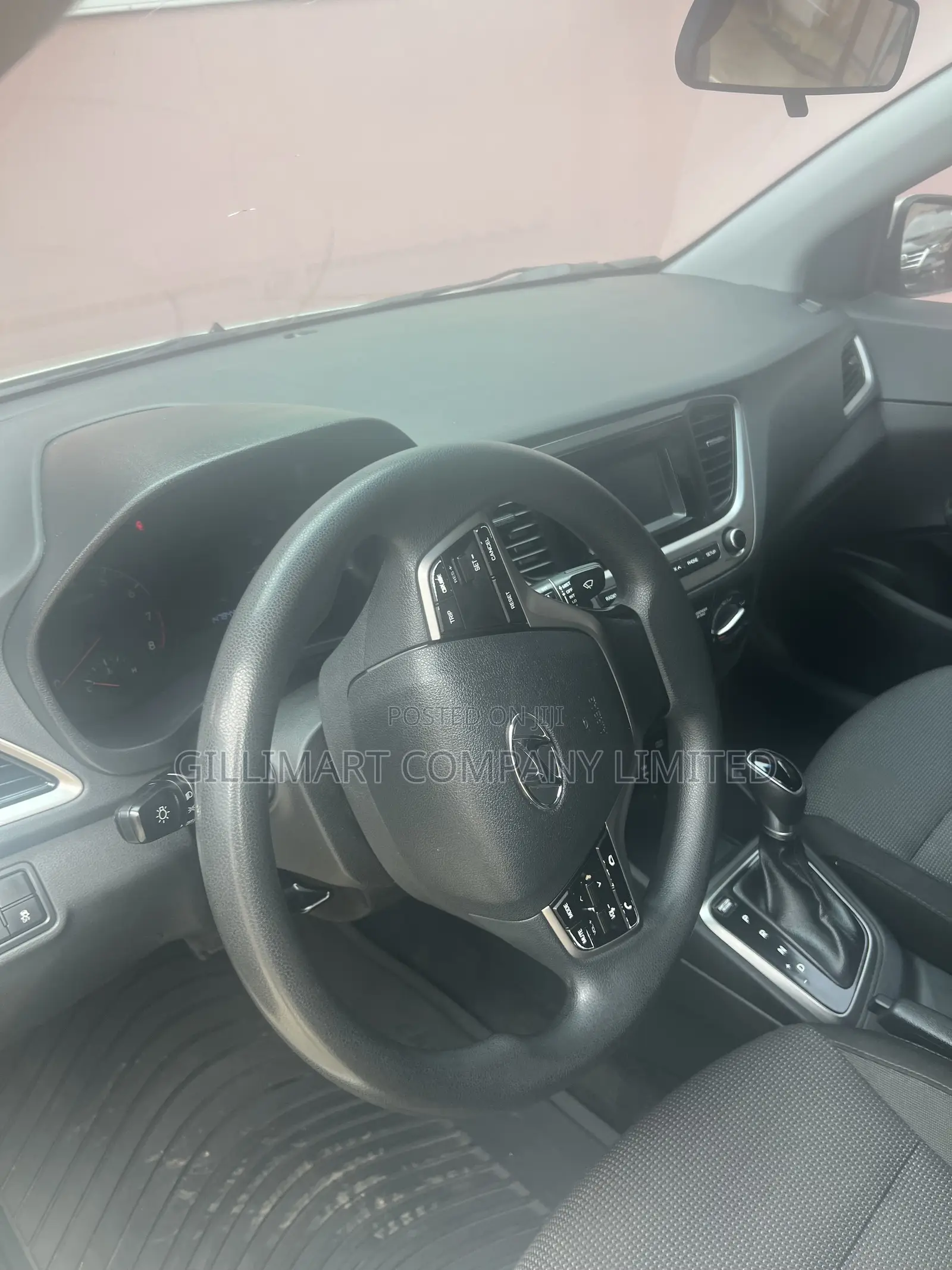 Hyundai Accent 2018 Silver