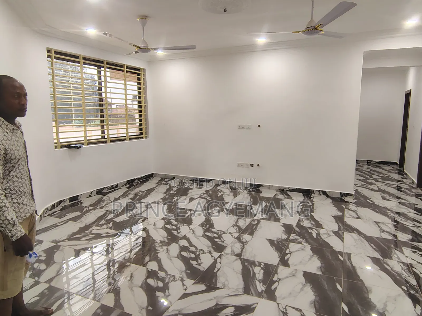 3bdrm Apartment in Diana Properties, Atwima Kwanwoma for rent