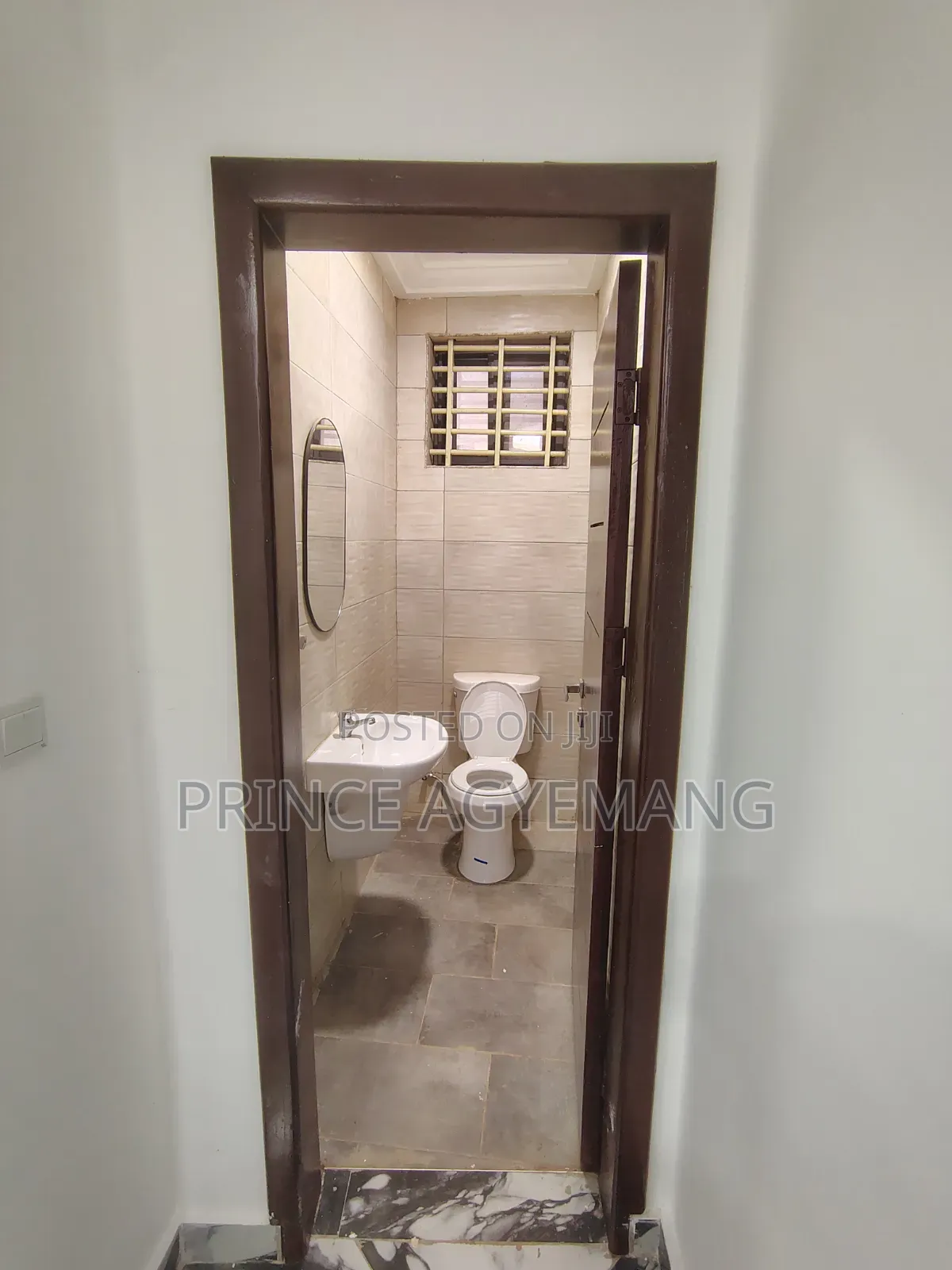 3bdrm Apartment in Diana Properties, Atwima Kwanwoma for rent