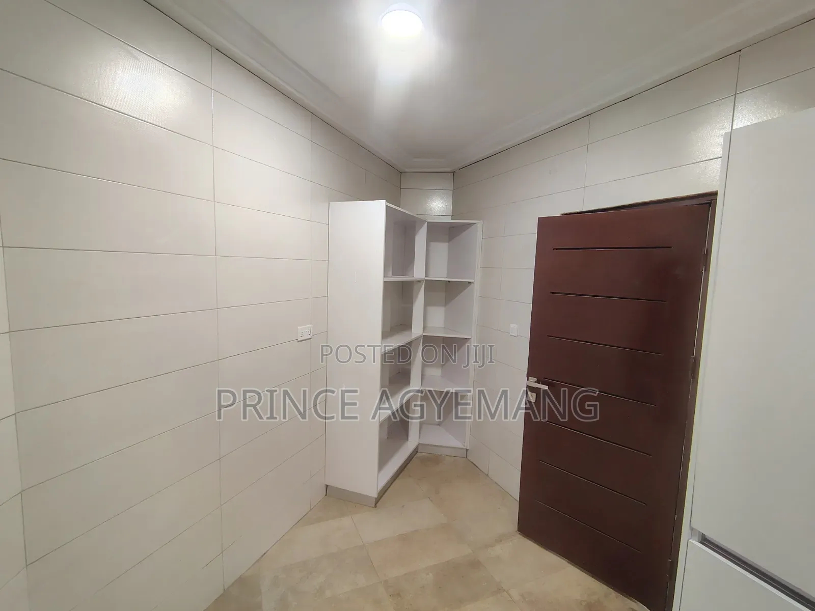 3bdrm Apartment in Diana Properties, Atwima Kwanwoma for rent