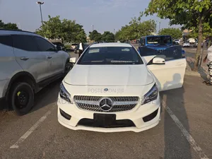 Mercedes-Benz C-Class 2016 White