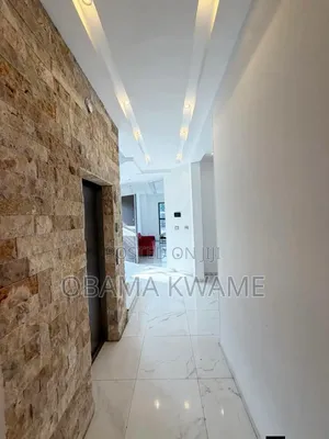 5bdrm House in Laryea Homes, A&C Mall Area for sale
