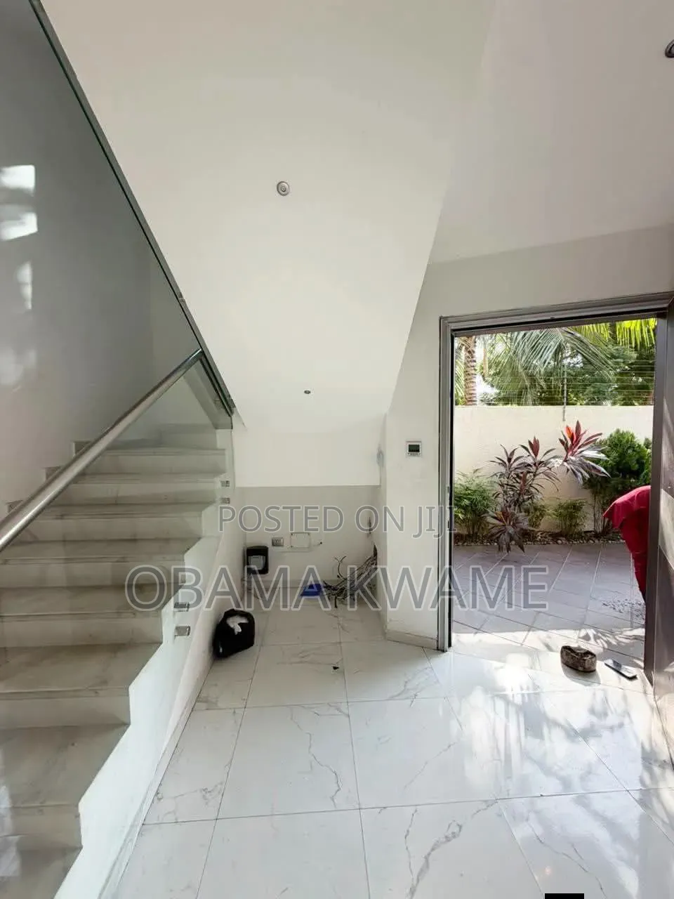5bdrm House in Laryea Homes, A&C Mall Area for sale